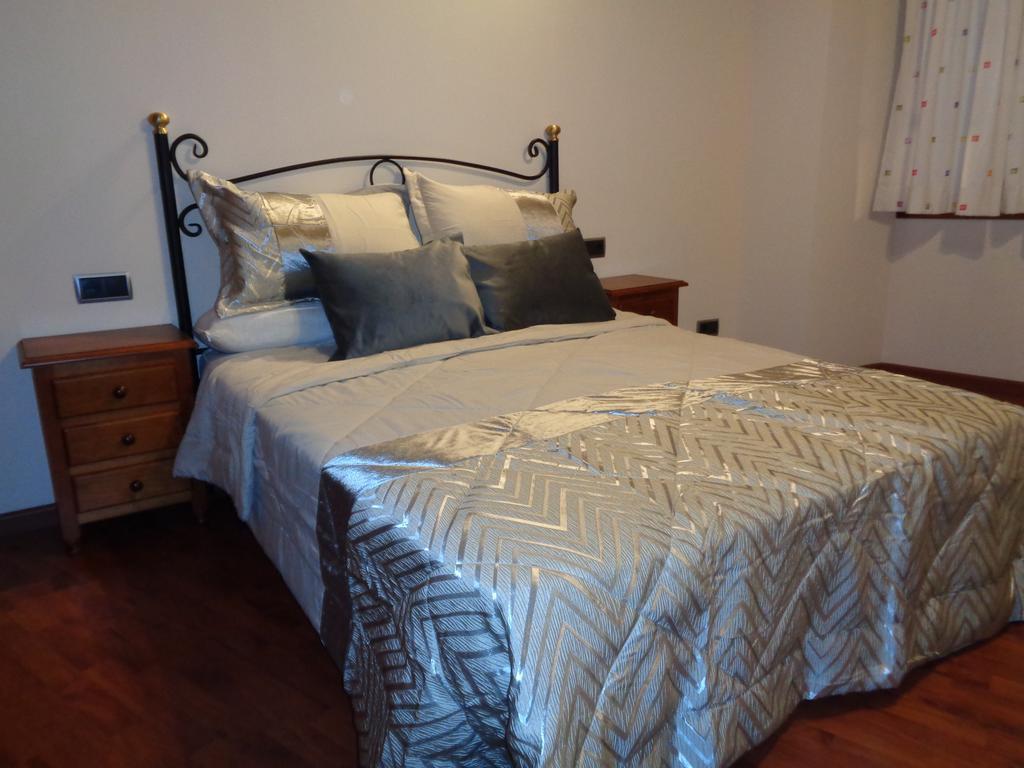 Apartamentos Turisticos Javier ลูโก ภายนอก รูปภาพ
